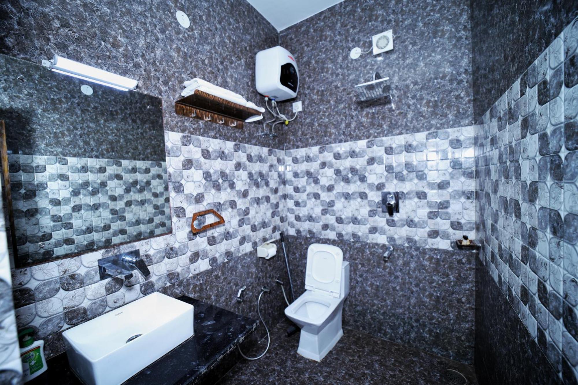 The Orchid Retreat Apartment Агра Екстериор снимка