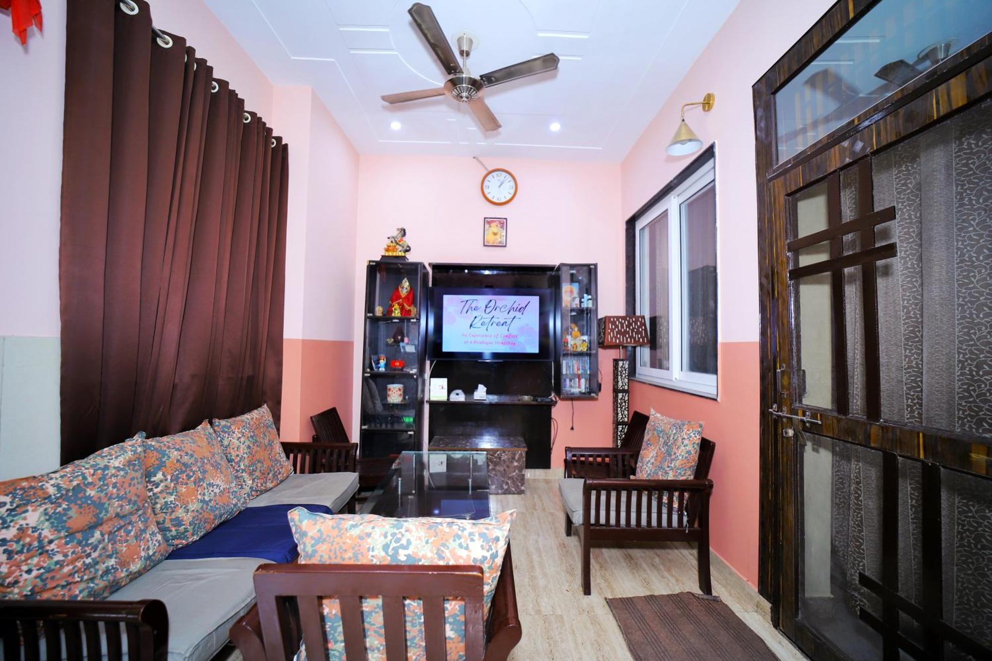 The Orchid Retreat Apartment Агра Екстериор снимка