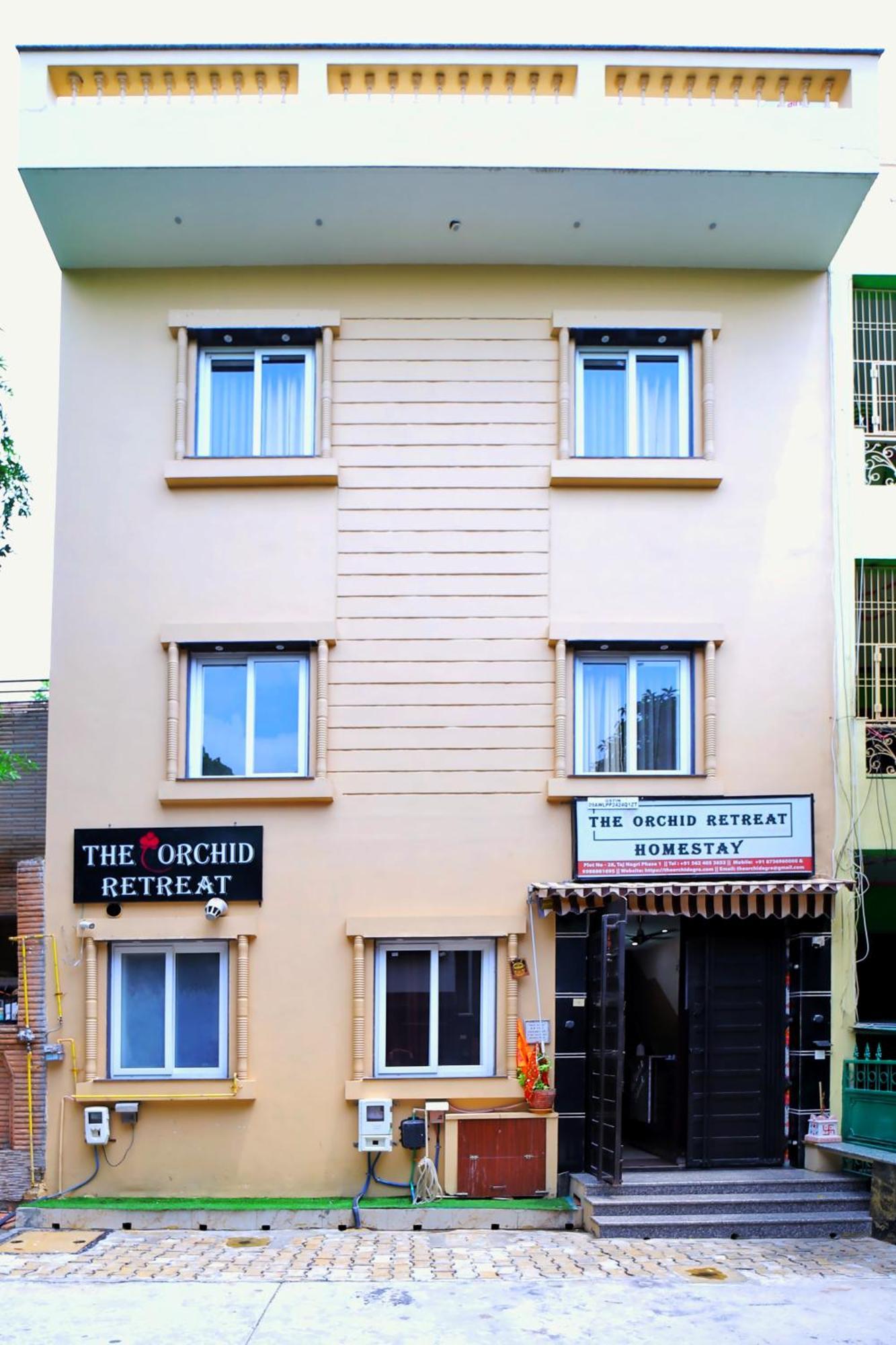 The Orchid Retreat Apartment Агра Екстериор снимка