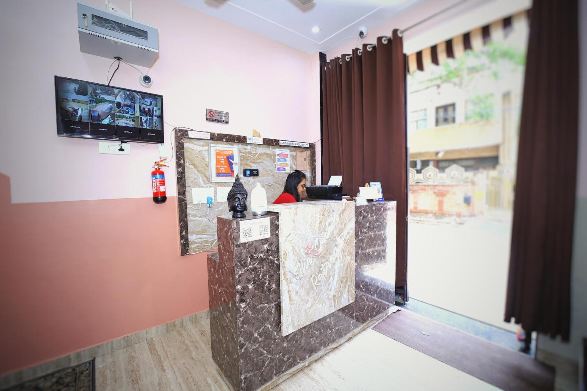 The Orchid Retreat Apartment Агра Екстериор снимка